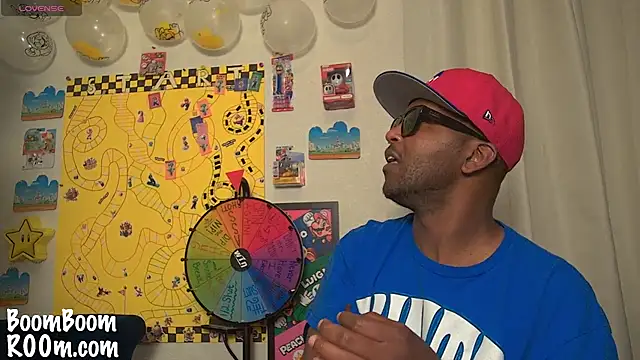 Snapshot of boomboomr00m chatting on 03.16.25 boomboomr00m online show from 03.16.25