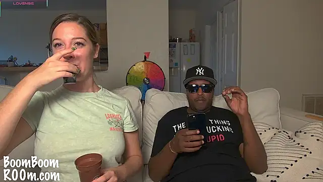 Snapshot of boomboomr00m chatting on 03.16.25 boomboomr00m online show from 03.16.25