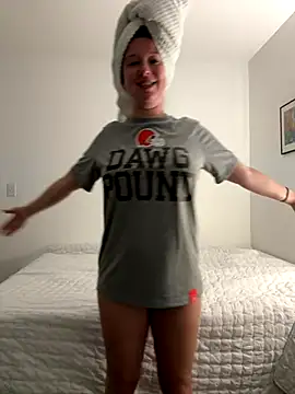 Snapshot of boomboomr00m chatting on 09.09.25 boomboomr00m online show from 09.09.25