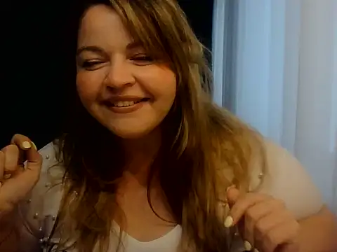 Snapshot of cute__cherry chatting on 08.08.26 cute cherry online show from 08.08.26