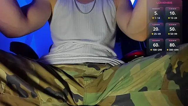 Snapshot of Alex_smith00 chatting on 12.15.24 Alex smith00 online show from 12.15.24