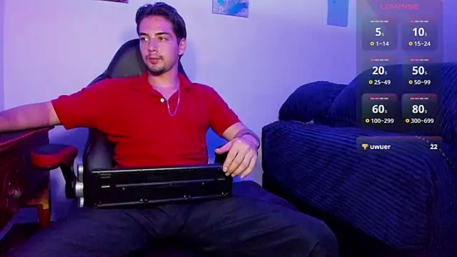 Snapshot of Alex_smith00 chatting on 01.15.25 Alex smith00 online show from 01.15.25