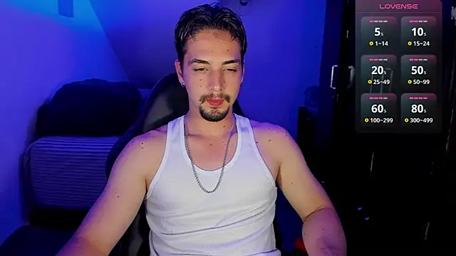 Snapshot of Alex_smith00 chatting on 01.31.25 Alex smith00 online show from 01.31.25