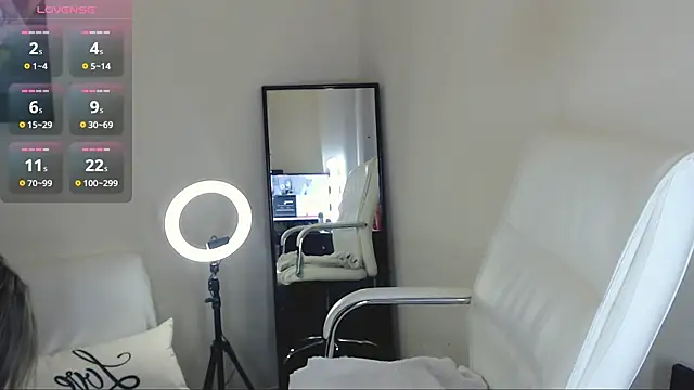 Tilly Eliot online show from 03.15.25