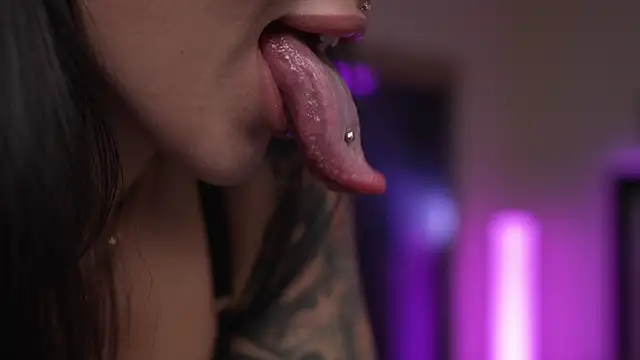 GirlGogo online show from 09.25.25