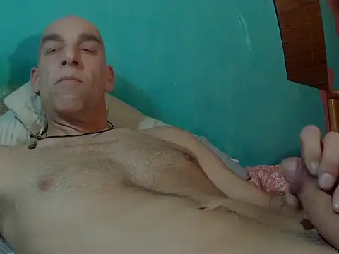 Snapshot of porno-freak chatting on 12.06.24 porno-freak online show from 12.06.24