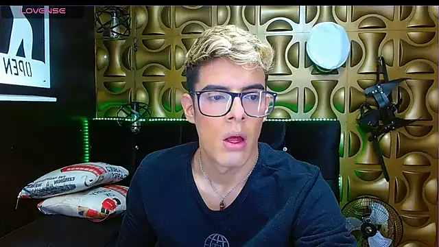 angel sexyevil online show from 03.02.25