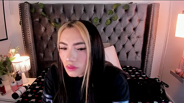 Kim Blane online show from 02.02.25