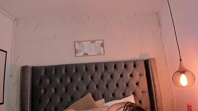 Kim Blane online show from 02.06.26