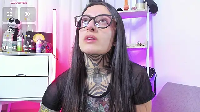 SAMANTHA DM online show from 09.15.25