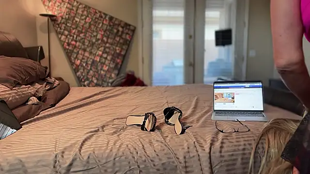 My secret01 online show from 01.27.25