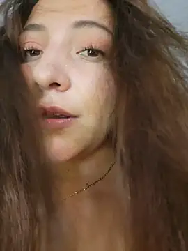 VickyHoult online show from 12.02.25