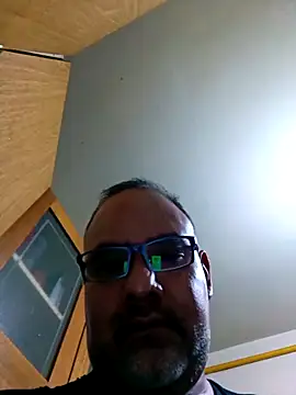 PhillDrake11 online show from 04.15.26