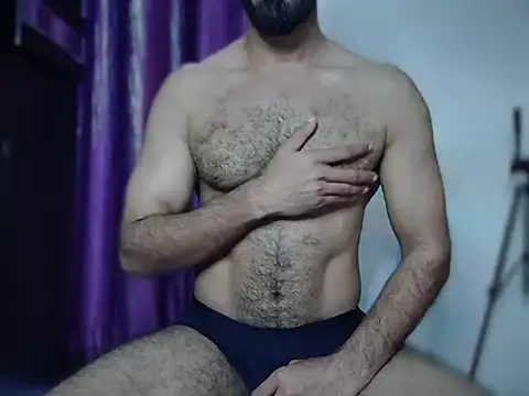 Snapshot of Steffan55 chatting on 03.18.25 Steffan55 online show from 03.18.25