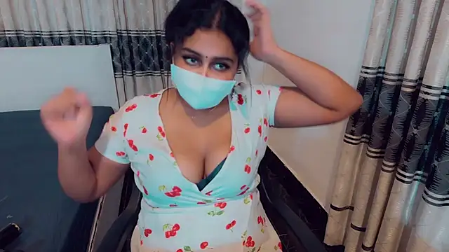 Snapshot of SonY_CaM chatting on 02.14.26 SonY CaM online show from 02.14.26