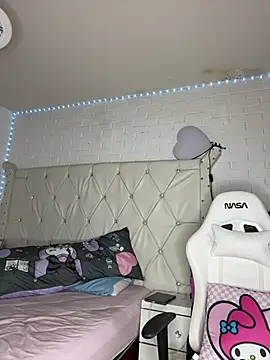 NibiruNairobi69 online show from 03.12.26