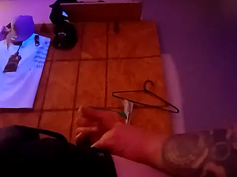 Snapshot of Jewfish420 chatting on 12.09.24 Jewfish420 online show from 12.09.24