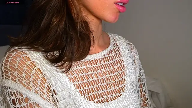 Danielle Thomas online show from 02.06.26