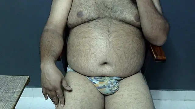 hairysubcub 70 online show from 03.19.25