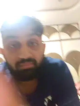 Snapshot of love4shownude chatting on 12.22.24 love4shownude online show from 12.22.24