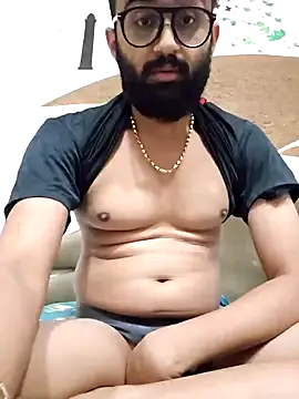 Snapshot of love4shownude chatting on 01.13.25 love4shownude online show from 01.13.25