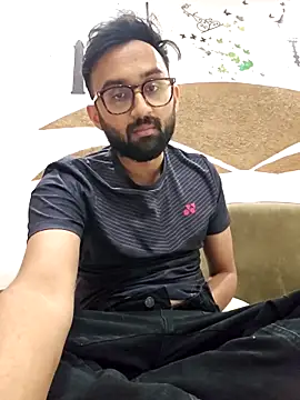 Snapshot of love4shownude chatting on 03.17.26 love4shownude online show from 03.17.26