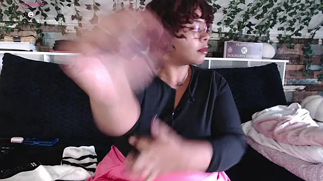 -khayaparker online show from 12.20.24