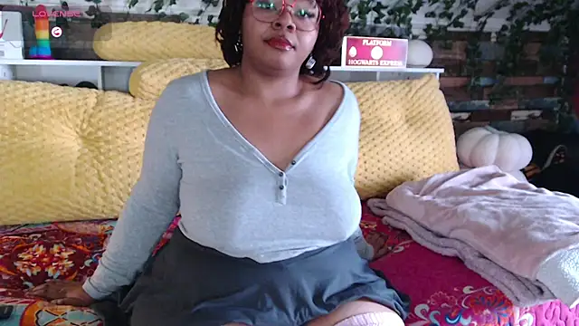 -khayaparker online show from 01.31.25