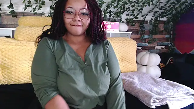 -khayaparker online show from 02.10.25