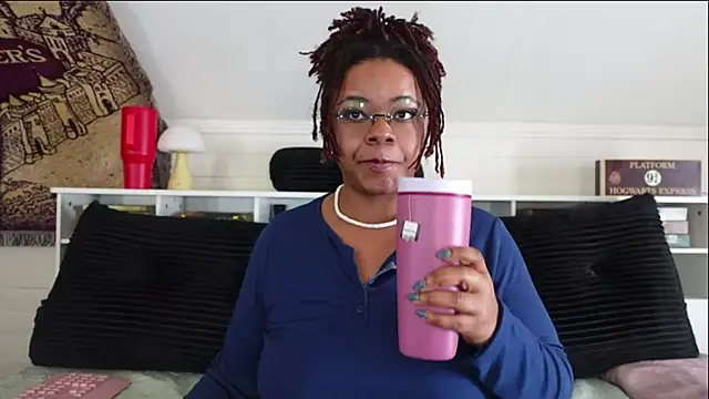 -khayaparker online show from 02.28.26