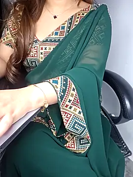 aliyaah singh online show from 03.17.25