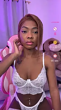 Snapshot of Vane_Rossee chatting on 02.11.25 Vane Rossee online show from 02.11.25