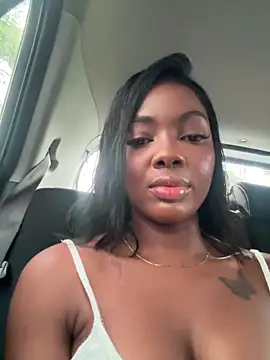 Snapshot of Vane_Rossee chatting on 01.31.26 Vane Rossee online show from 01.31.26