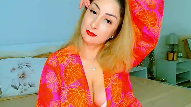 Tyana40 online show from 01.28.25