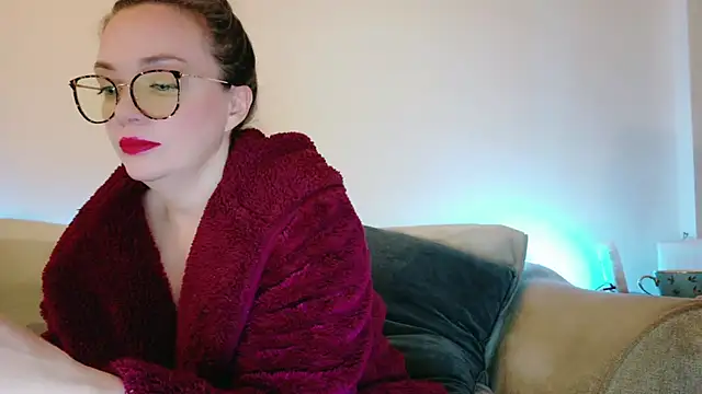 FemDom RubyKnightXXO online show from 02.06.25