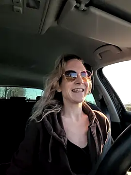 NaomiAndFriends online show from 03.07.25