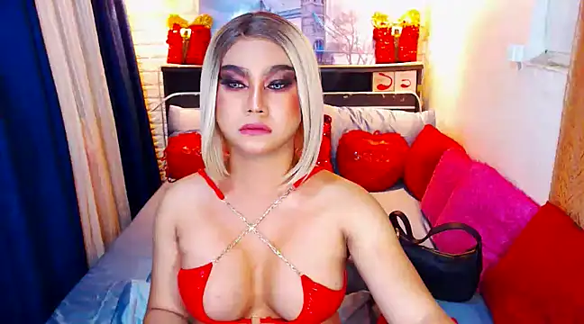 TsGoddessNhicolle online show from 12.11.24