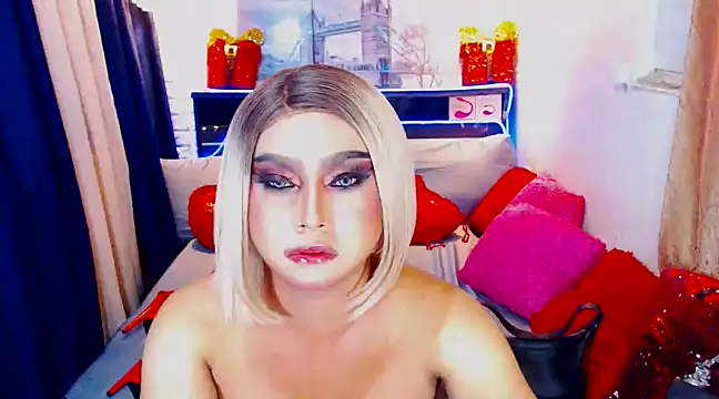 TsGoddessNhicolle online show from 01.16.25