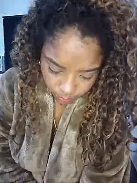 sharom smith1 online show from 01.30.25