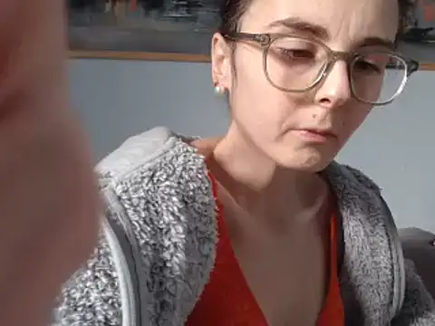 cleophee online show from 02.15.25