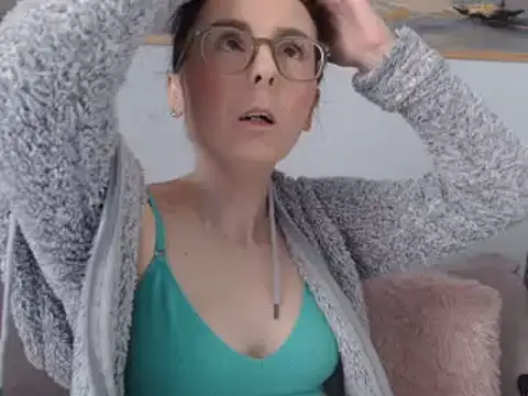 cleophee online show from 02.20.25