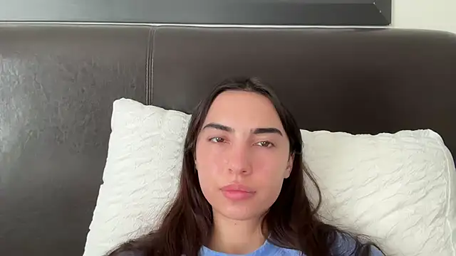 Snapshot of everybody_loves_pussy chatting on 01.02.25 everybody loves pussy online show from 01.02.25