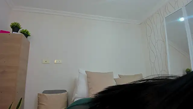 Snapshot of abella_skin chatting on 07.06.26 abella skin online show from 07.06.26
