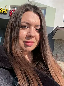 Snapshot of Sara_Slow chatting on 02.25.25 Sara Slow online show from 02.25.25