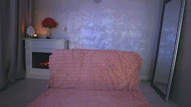 Snapshot of Michelle90u chatting on 02.22.26 Michelle90u online show from 02.22.26