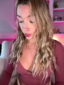 SerenaCloud online show from 10.01.25
