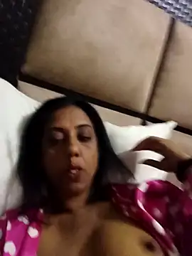 Mahi4luv online show from 10.05.25