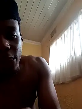 Snapshot of Lilsavvy chatting on 11.13.25 Lilsavvy online show from 11.13.25