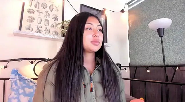 Snapshot of Pocahontas_power chatting on 03.13.25 Pocahontas power online show from 03.13.25