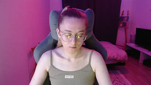 AnabelFrel online show from 10.16.25